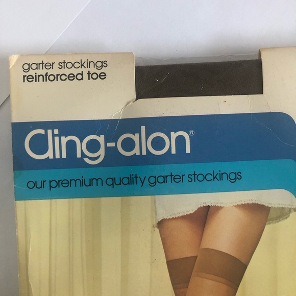 2 PAIR Sears CLING-ALON Nylon Knee High Stockings Reinforce Toe - Picture 2 of 6